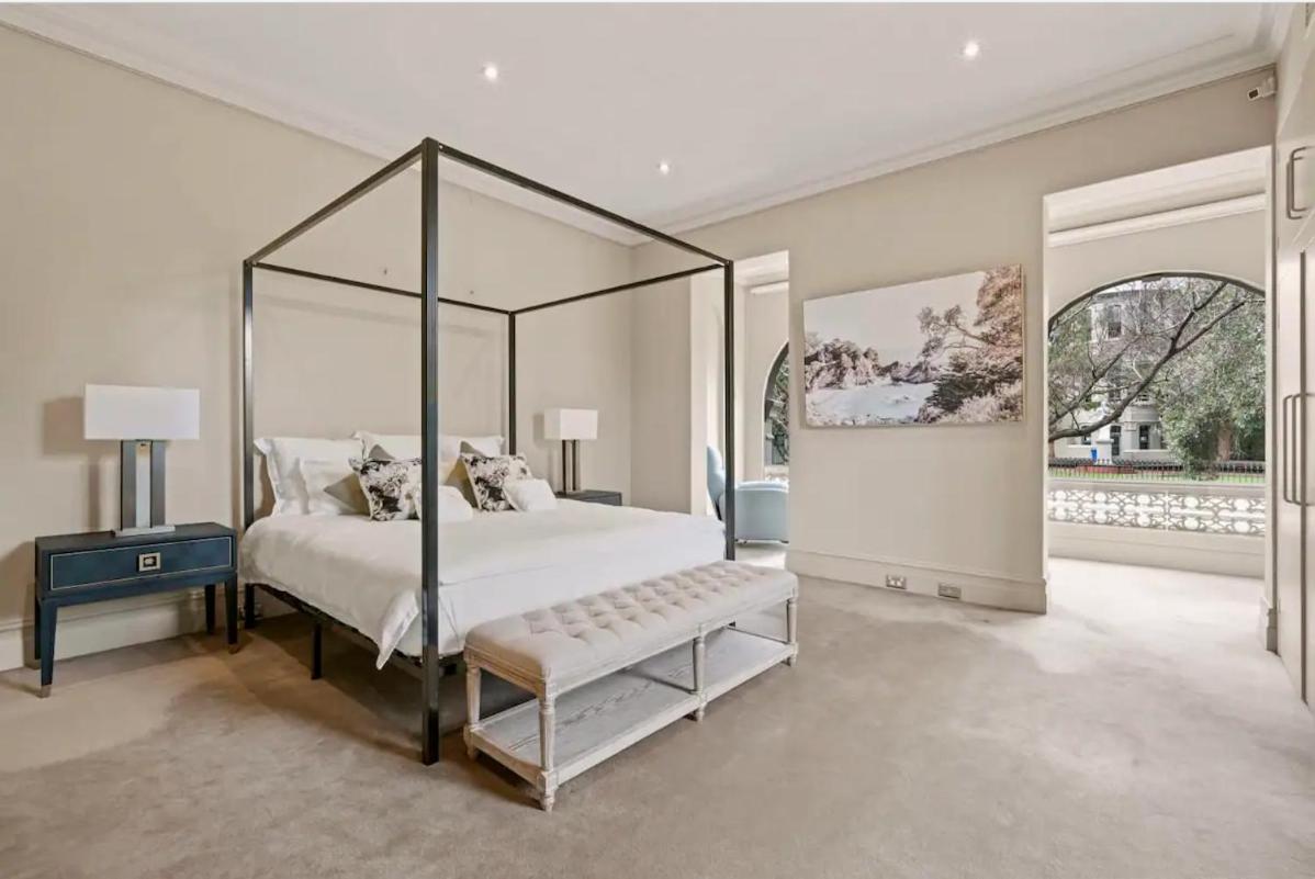 Spectacular Views In Kirribilli Sydney